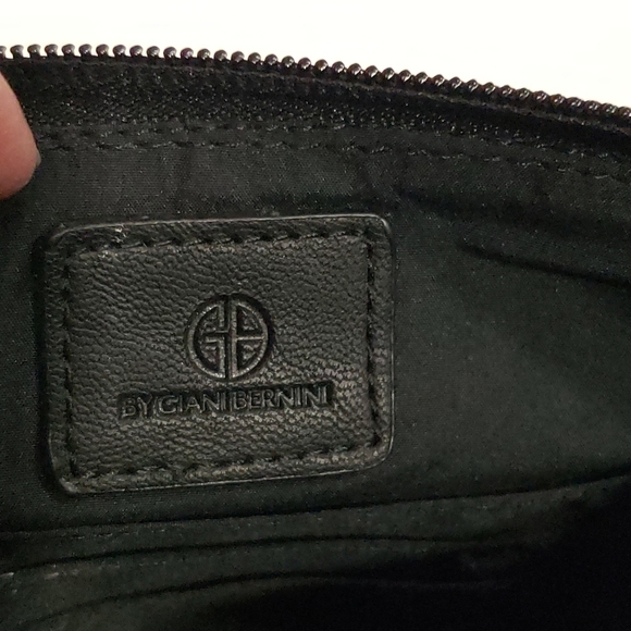 Giani Bernini Wristlet Clutch - Like New! - Picture 3 of 11